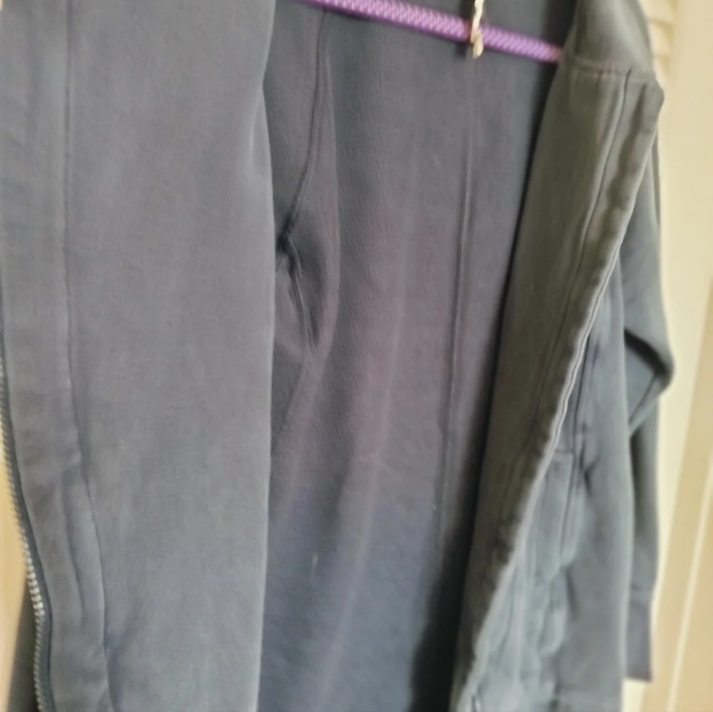Lululemon Women's Asymmetrical Zip Sweatshirt Jacket Size 8 Faded Blue